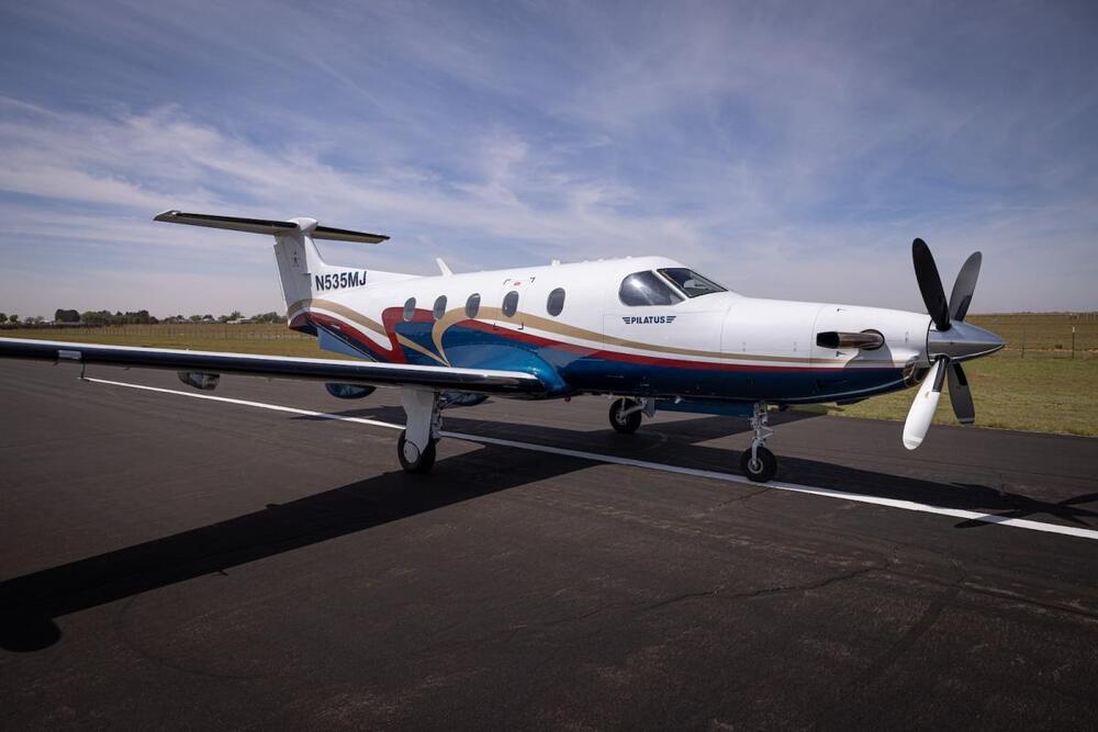 N535MJ-1.jpg