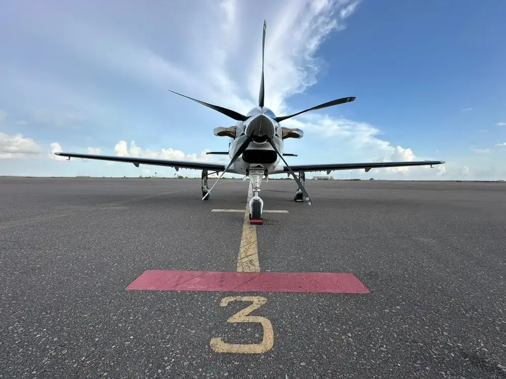 7164/epic-e1000-2024-flightmarket-id-7164-13456.webp