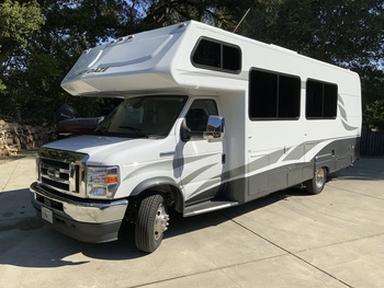 Thumbnail of RV