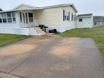 Thumbnail of mobile home