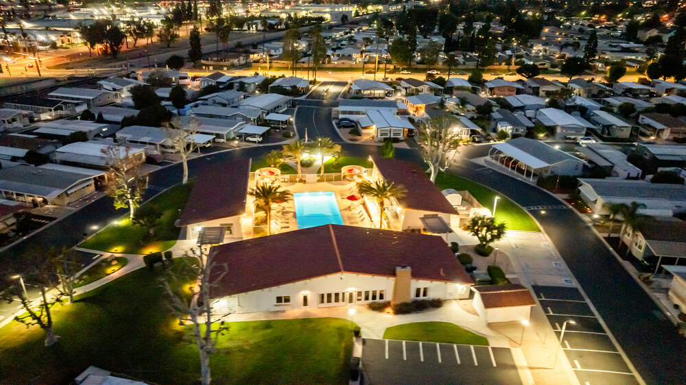 13 3700 Buchanan St Riverside CA 92503 USA Exterior DJI 0904