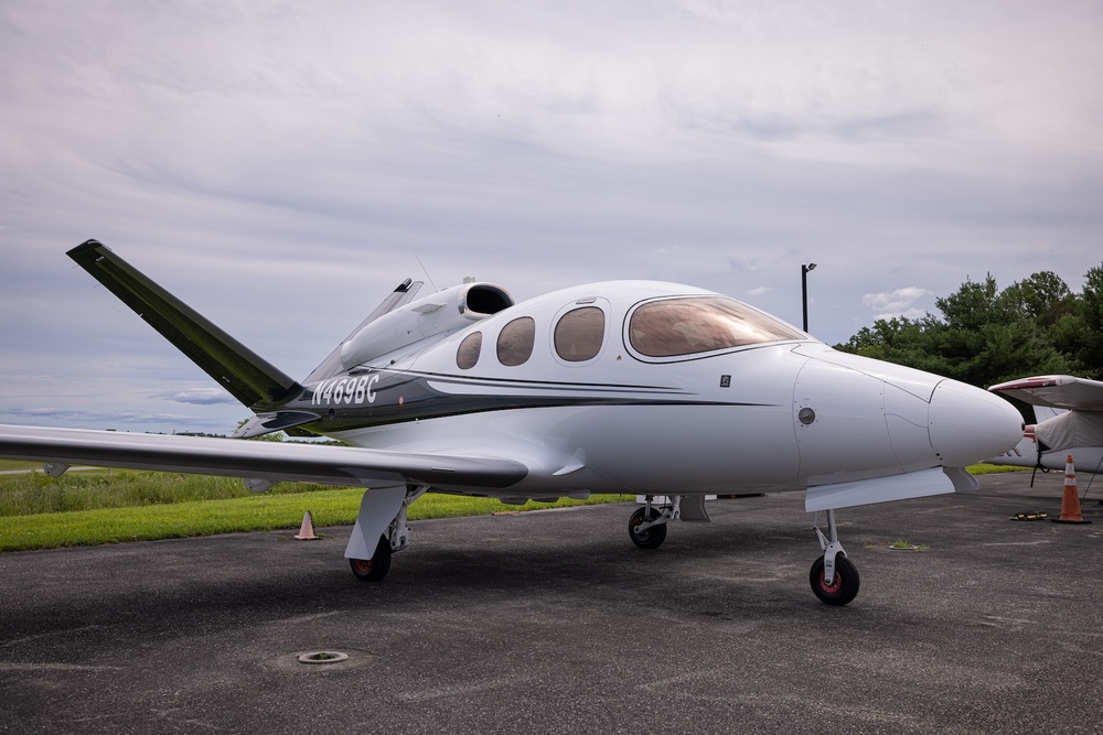 N469BC-9.jpg