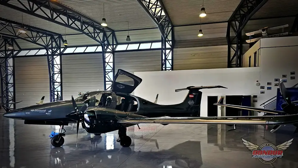 7535/diamond-da-62-2022-flightmarket-id-7535-47560.webp
