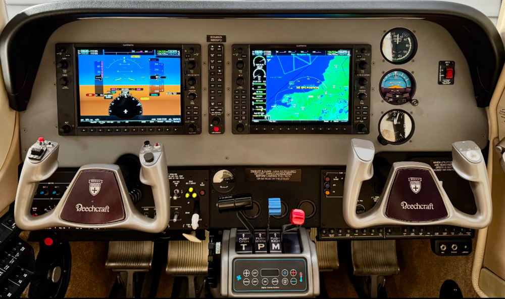 N852AA Panel.jpeg