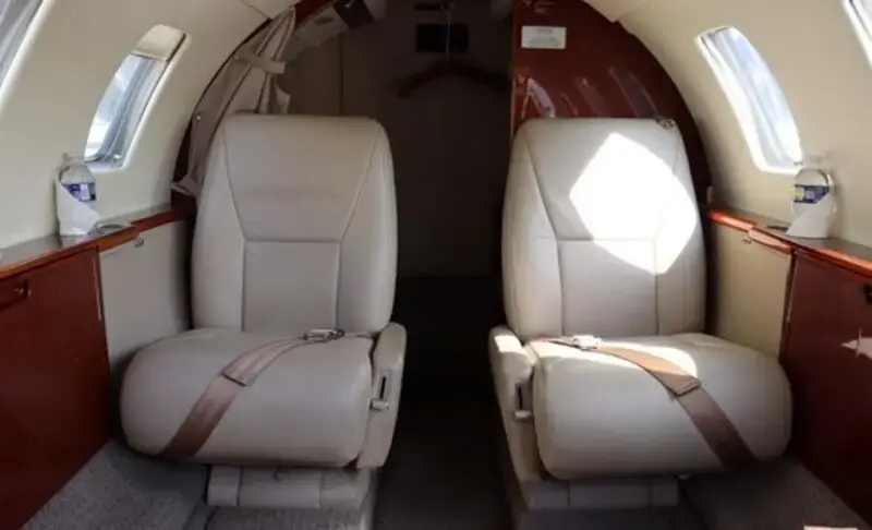 7850/cessna-citation-jet-525-1996-flightmarket-id-7850-14225.webp