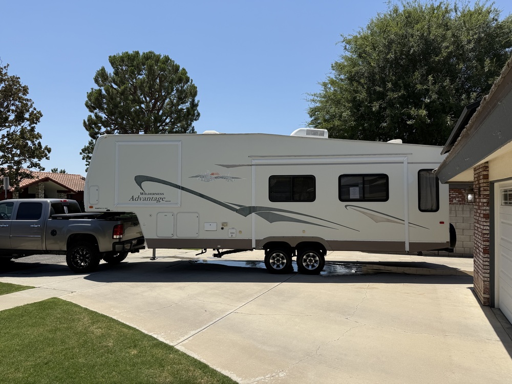 Photo of Rv