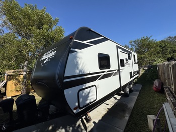 Thumbnail of RV