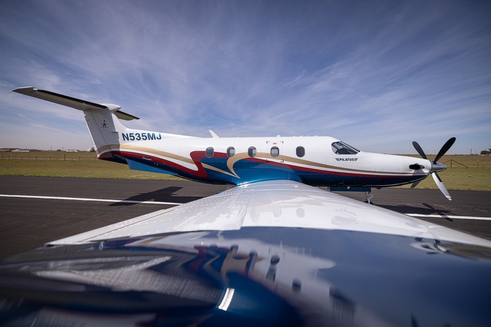N535MJ-2.jpg