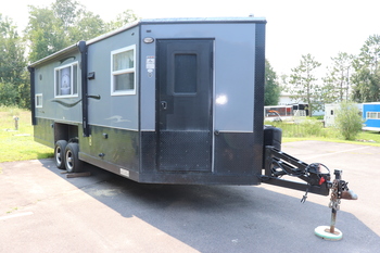 Thumbnail of RV