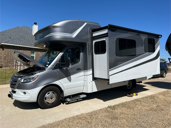 Thumbnail of RV