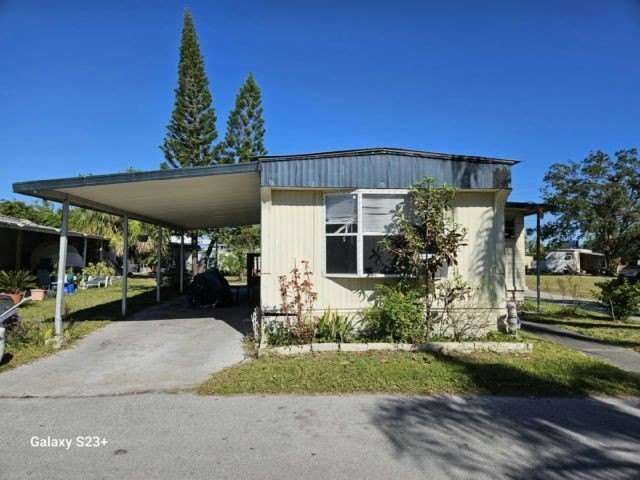Photo of Mobile Home