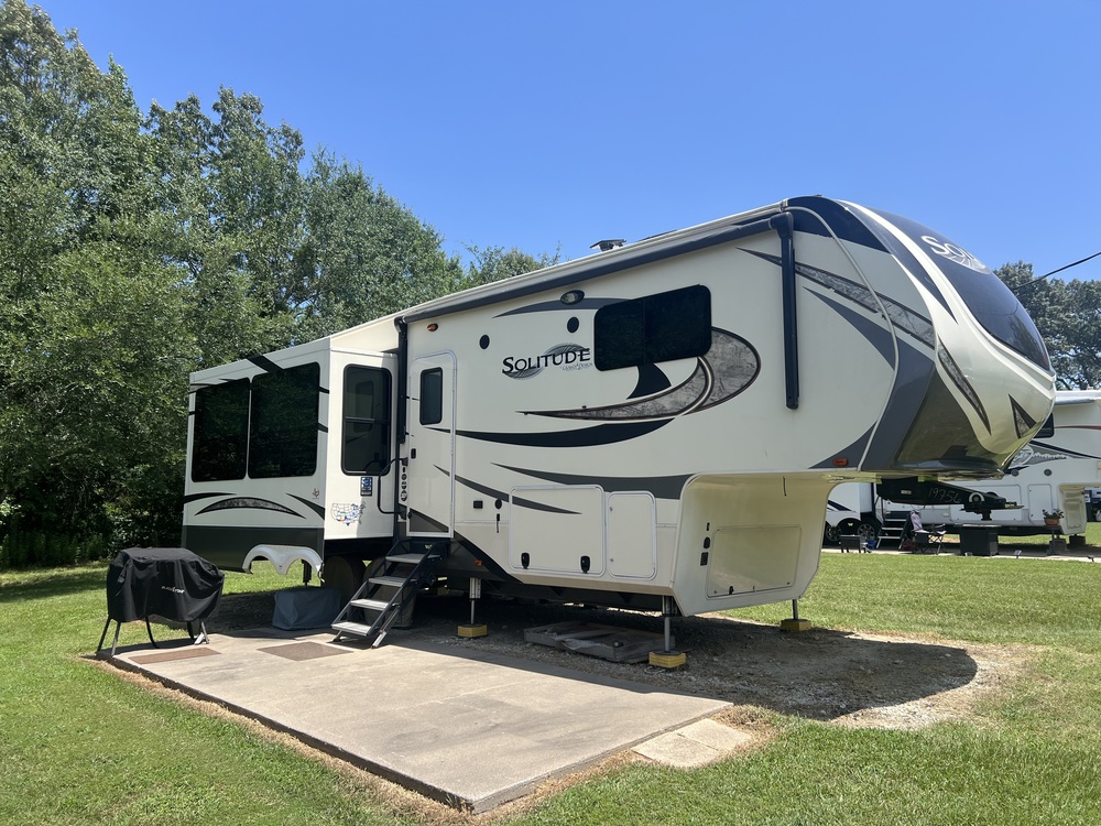 Photo of Rv