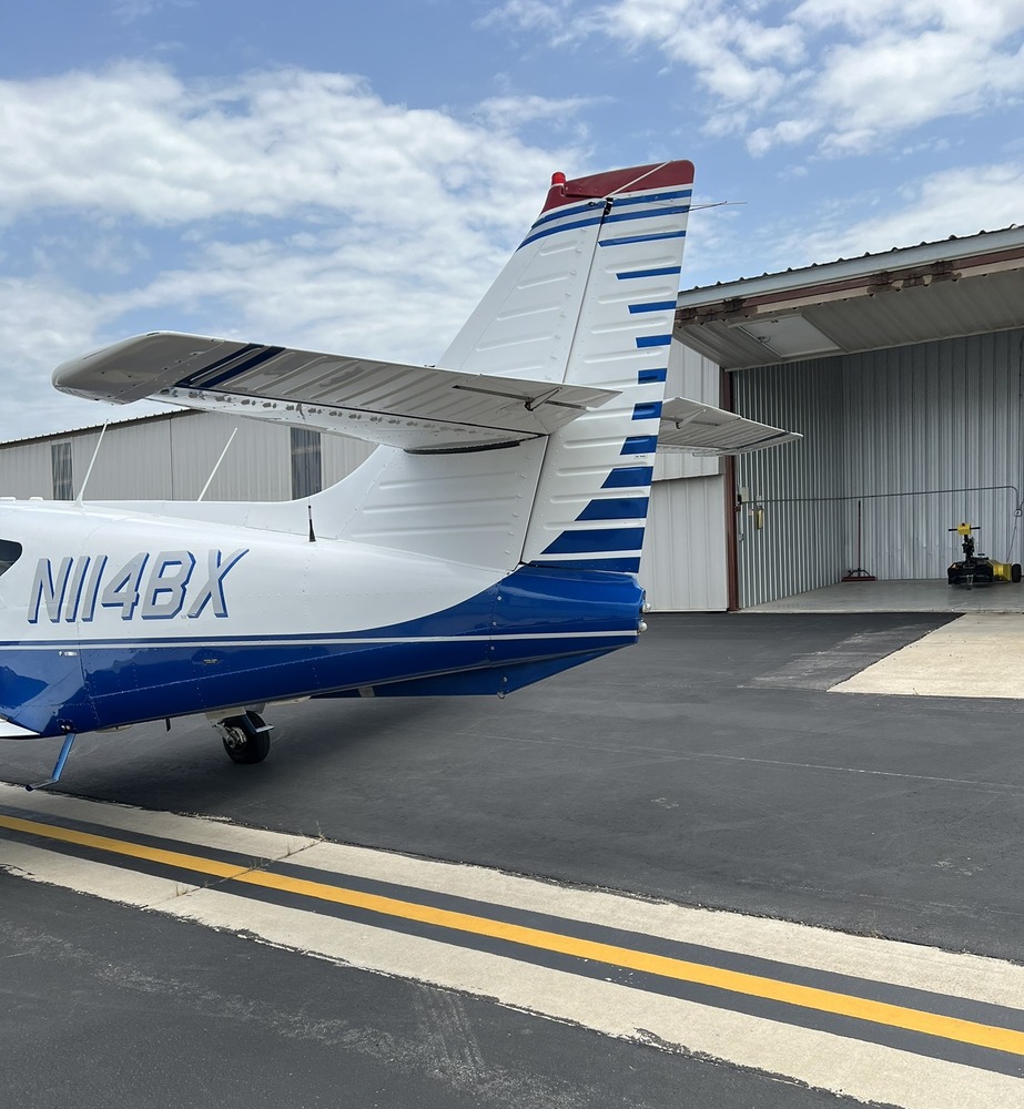 N114BX ext3.JPG