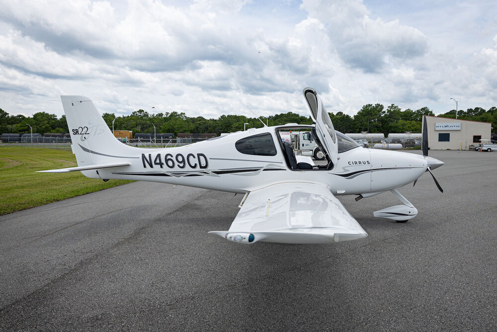 N469CD-9.jpg