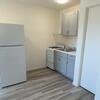 Mobile Home for Sale: 1 Bed 1 Bath 1965 Mobile Home