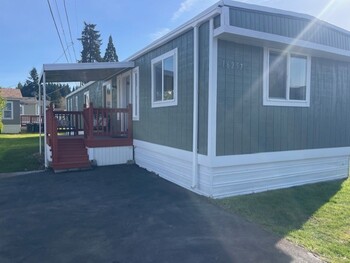 Photo of 11-804 Remodeled 2brm/2ba Home in Family Community