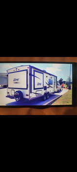Thumbnail of RV