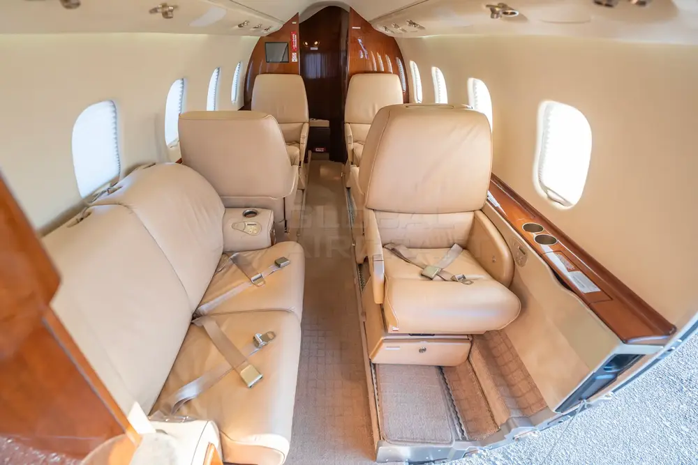 7911/learjet-60se-2006-flightmarket-id-7911-13013.webp