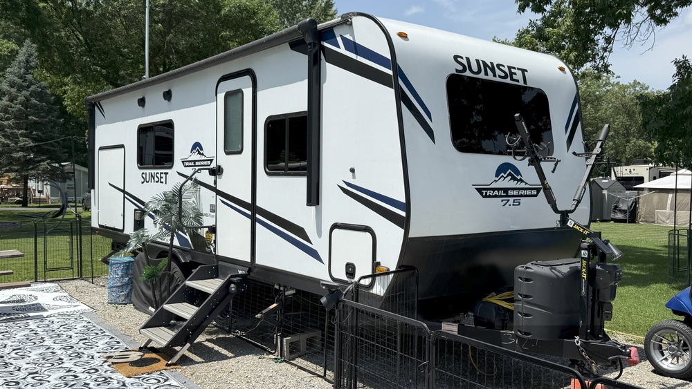 Photo of Rv