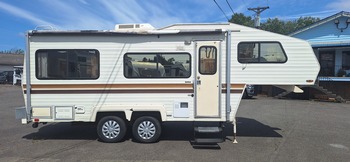 Thumbnail of RV