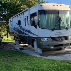 Thumbnail of RV