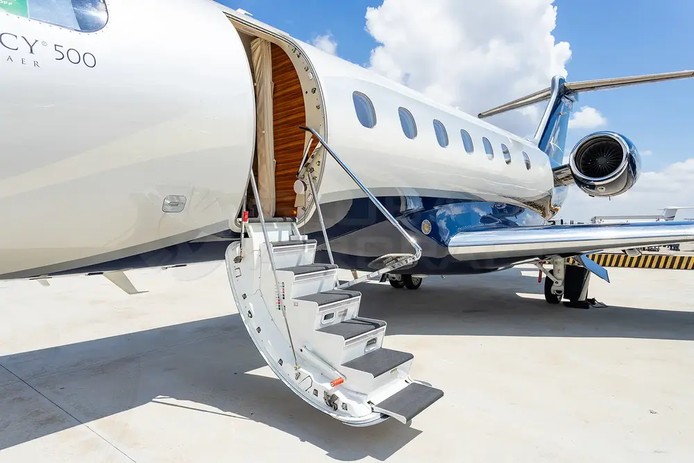 7732/embraer-legacy-500-2016-flightmarket-id-7732-29001.webp