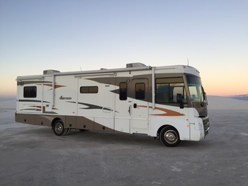 Thumbnail of RV