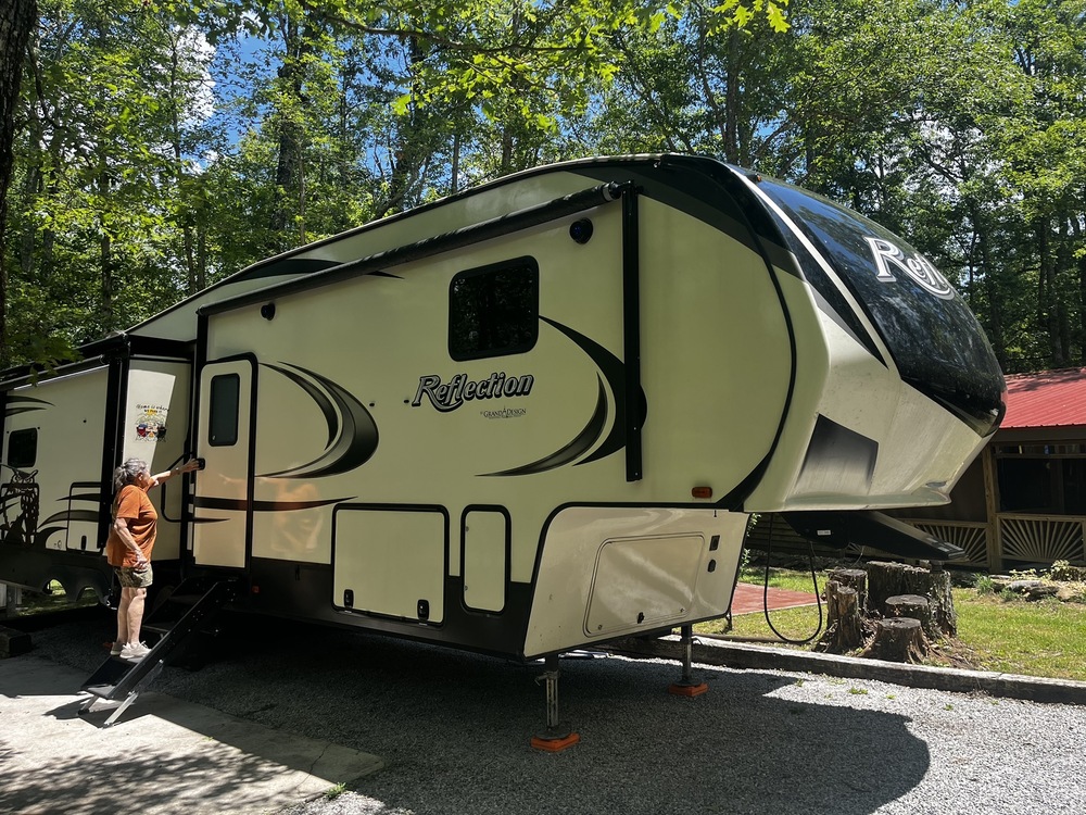 Photo of Rv