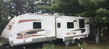 Thumbnail of RV