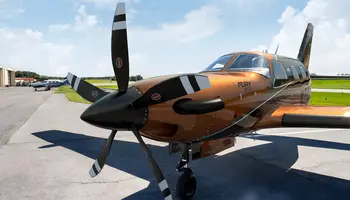 7231/piper-m700-fury-2025-flightmarket-id-7231-22470.webp