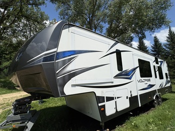 Thumbnail of RV