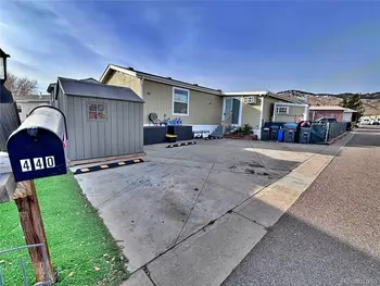 Thumbnail of mobile home