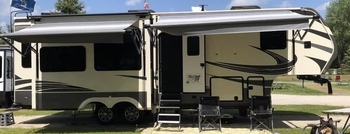 Thumbnail of RV