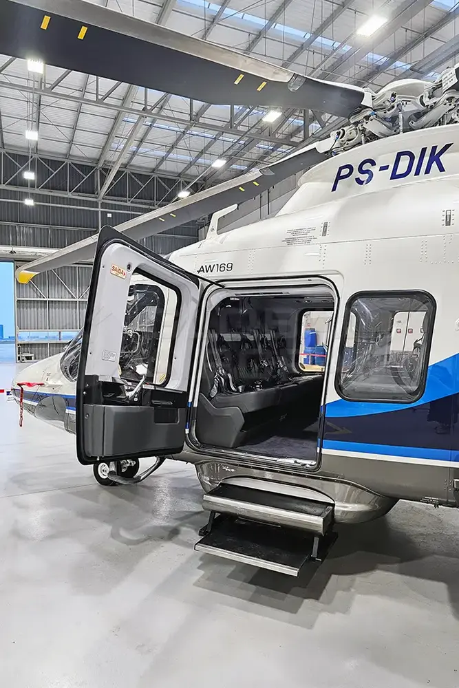 7190/agusta-leonardo-aw169-2024-flightmarket-id-7190-09564.webp