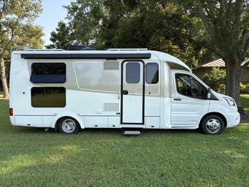 Thumbnail of RV