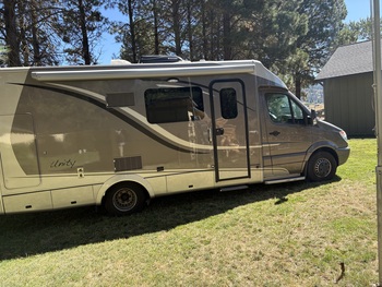 Thumbnail of RV
