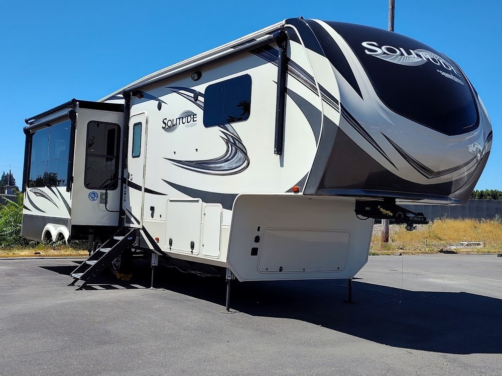 Photo of Rv