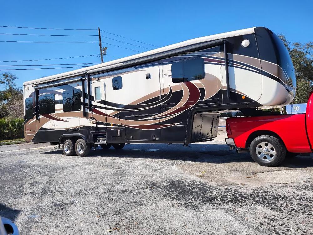 Photo of Rv