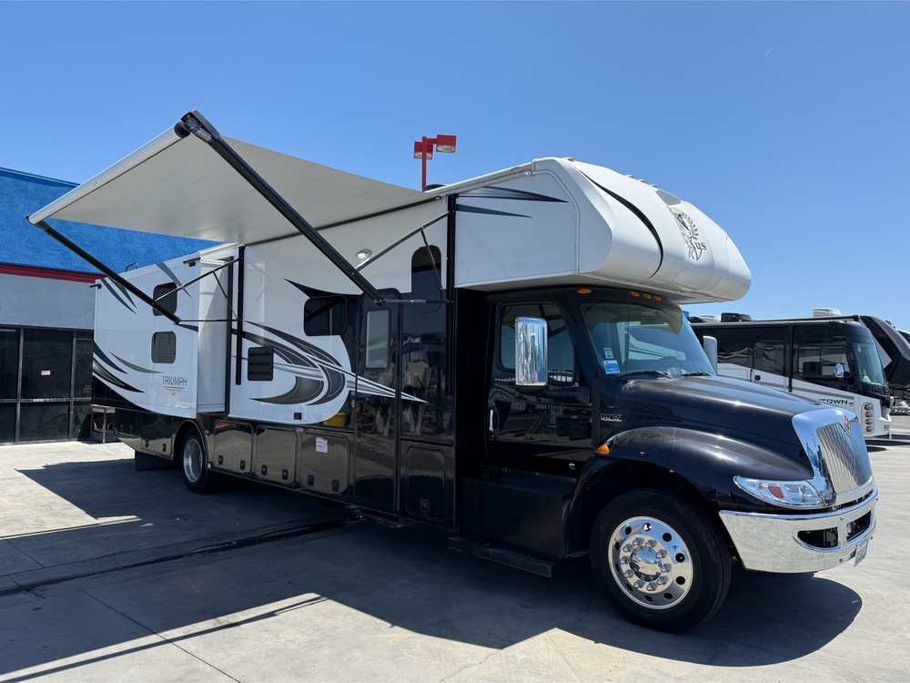 Photo of Rv