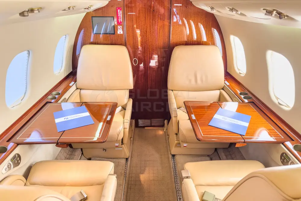 7911/learjet-60se-2006-flightmarket-id-7911-13016.webp