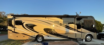 Thumbnail of RV