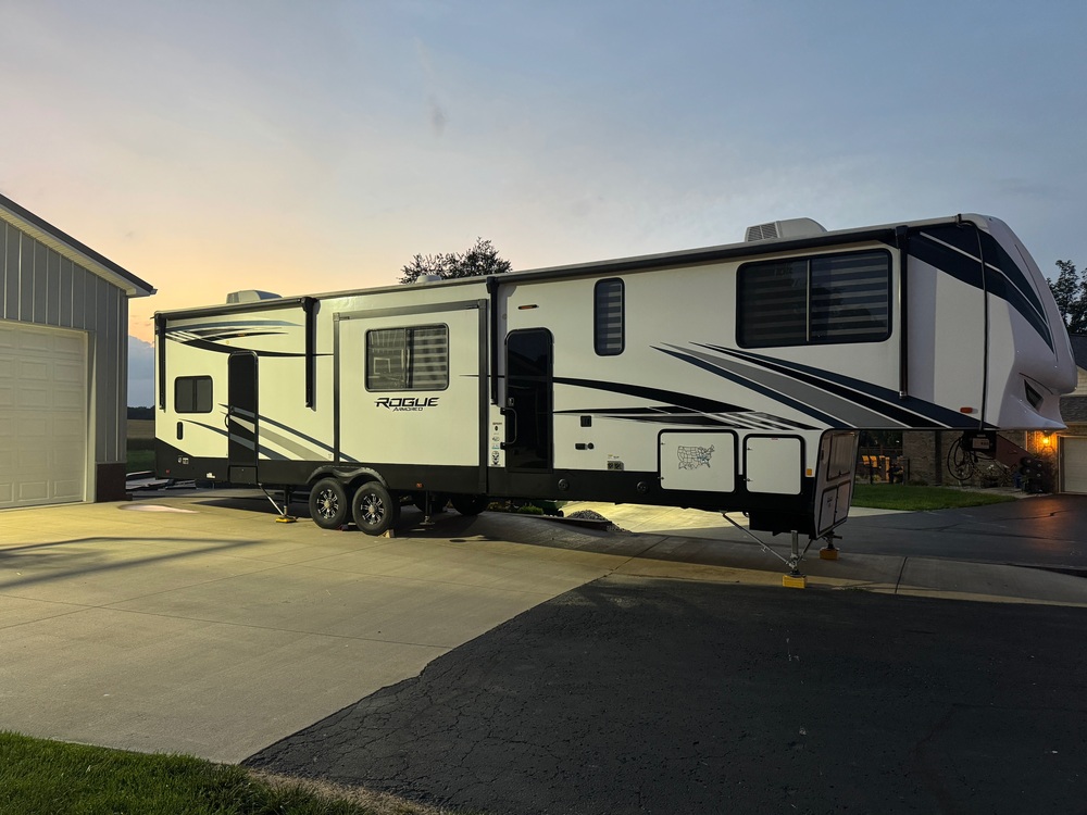 Photo of Rv