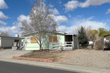 Thumbnail of mobile home