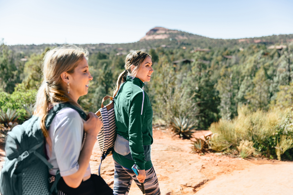az hike JO