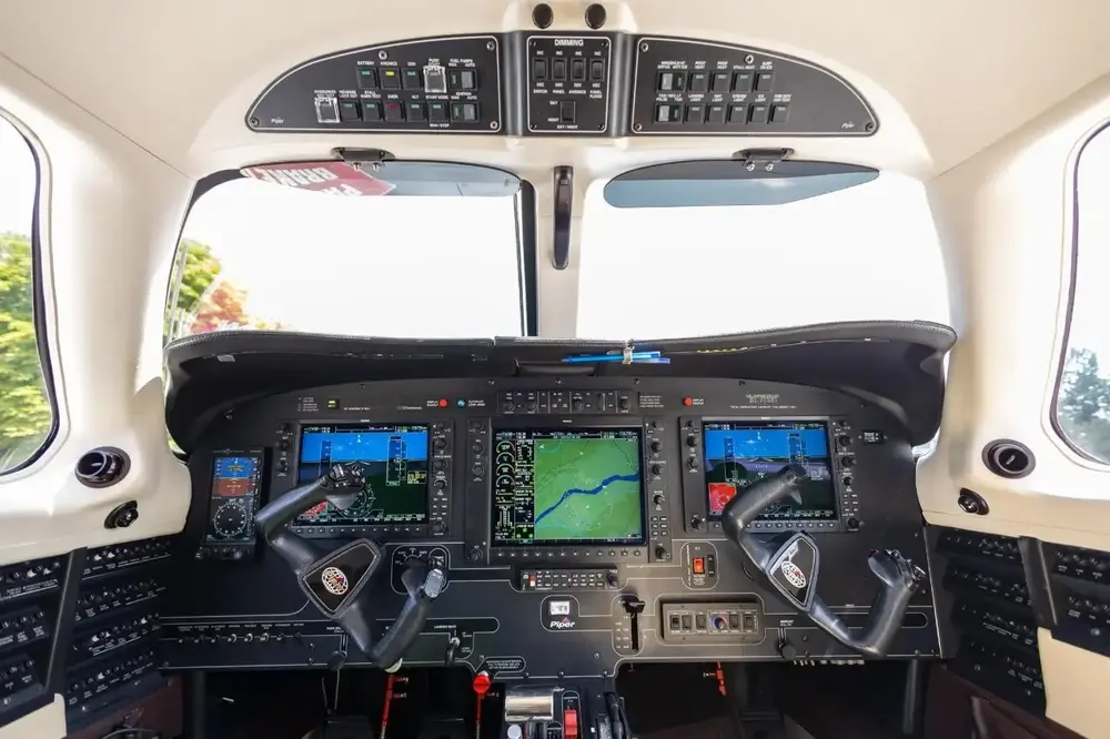 7938/piper-m500-2015-flightmarket-id-7938-39381.webp