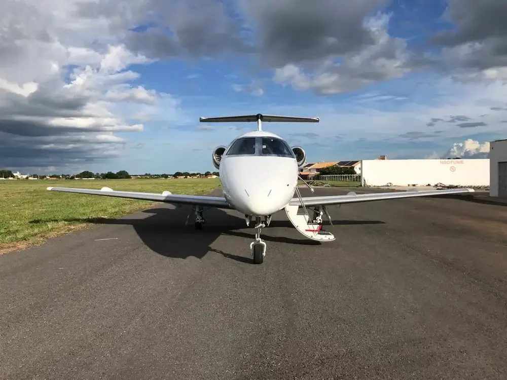7878/embraer-phenom-100-2010-flightmarket-id-7878-12313.webp