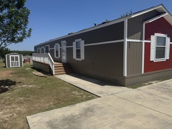 Thumbnail of mobile home