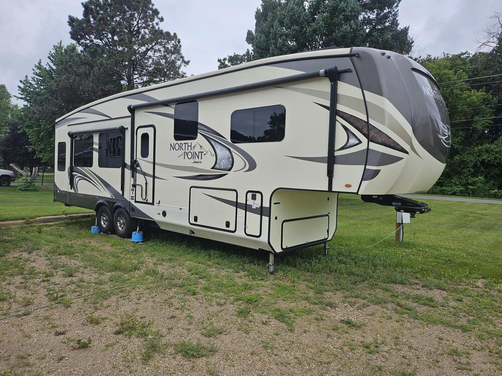 Photo of Rv