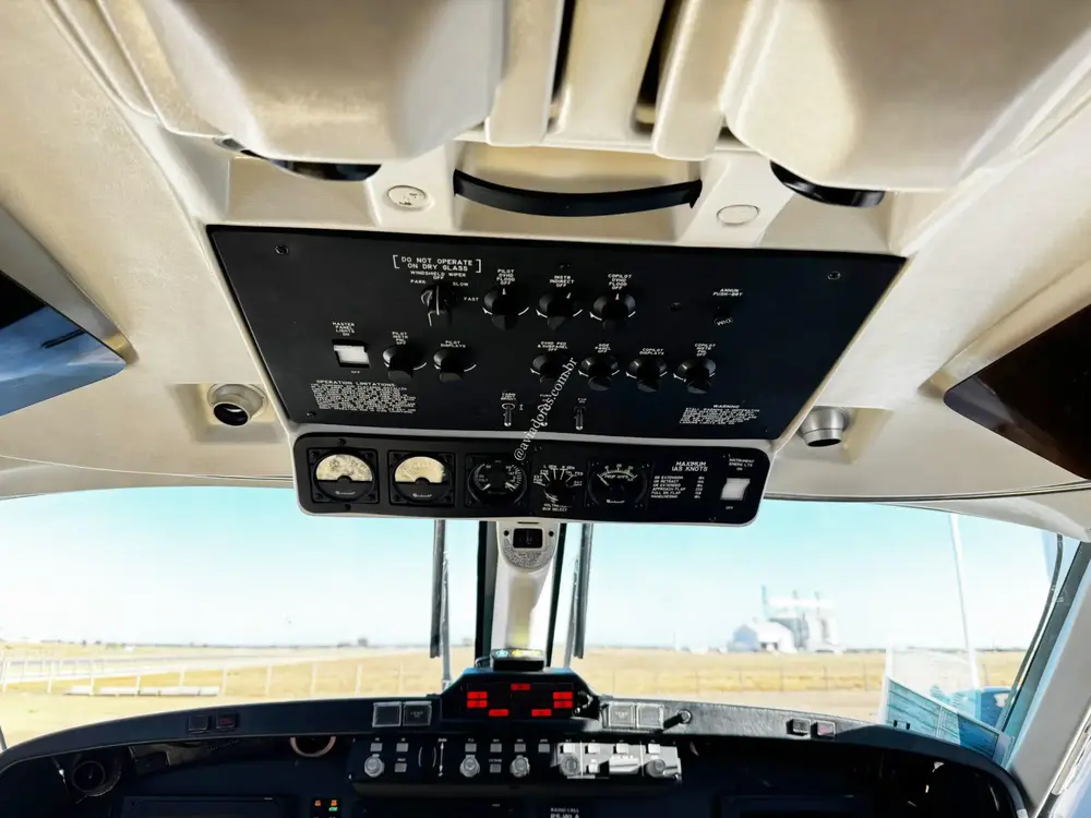 7263/beechcraft-king-air-350-2008-flightmarket-id-7263-44205.webp