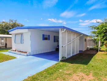 Thumbnail of mobile home